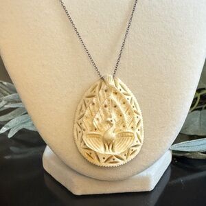 🦚 Vintage Carved Bone Peacock Pendant Necklace on Sterling Silver Chain 🦚